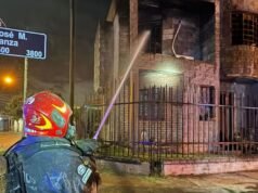 Um homem que assaltava uma casa em Córdoba caiu e ateou fogo antes de fugir