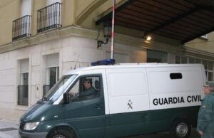 Um homem matou seu filho de 10 anos e feriu gravemente sua esposa em uma casa em Arona (Tenerife)