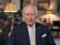 Os problemas de Carlos III com as sobrinhas, as princesas Eugénia e Beatriz, após a prisão do ex-príncipe Andrés