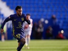 O meio-campista argentino Nico González sofreu uma lesão no tendão da coxa