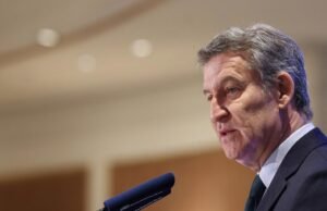 Feijóo acusa Governo de “conhecer, encobrir e proteger” alegados abusos sexuais cometidos pela polícia do DAO