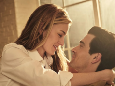 Esta é Love Story: a série sobre John F. Kennedy Jr. e Carolyn Bessette que revela o lado mais humano da fama.