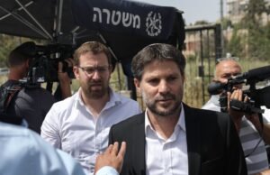 Smotrich emitiu um “ultimato” ao Hamas para que se desarmasse e advertiu que Israel “conquistaria” Gaza se não o fizesse.