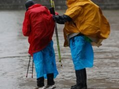 Minutos finais do ciclone Oriana, ao vivo: península sob avisos de chuva, vento, gelo e ondas