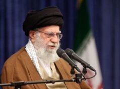 O regime iraniano concordou em não armazenar urânio enriquecido no meio de uma disputa sobre o destacamento militar dos EUA.