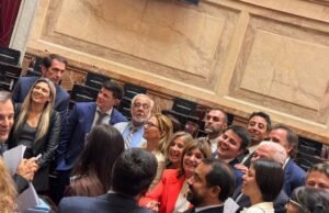 Legislativo depois do Trabalhismo: os libertários estão se movendo dentro do sistema, enquanto o peronismo morre sem líder