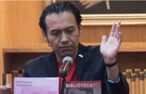 Marx Arriaga denunciou a pressão do SEP para mudar os livros da Nova Escola Mexicana