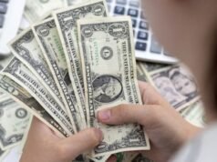 Dólar no Chile hoje: preço de abertura freia a inflação nesta quinta-feira, 26 de fevereiro de 2026