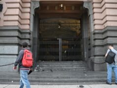 Foto da greve geral da CGT contra a reforma trabalhista de Javier Milei