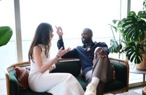 Barbara Bush consegue o ‘emprego dos sonhos’ no NBA All-Star Weekend em Los Angeles