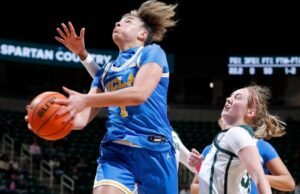 A segunda mulher da UCLA venceu o Michigan State pela 18ª vitória consecutiva