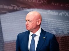 Juiz impede o Pentágono de punir o senador Mark Kelly por apelos para contestar ordens ilegais