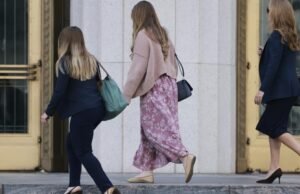 O gênero pode desempenhar um grande papel no vestido de dependência de mídia social de Los Angeles
