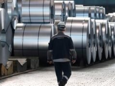 A União Europeia está a atrasar os acordos comerciais dos EUA enquanto procura esclarecimentos sobre a última medida de Trump