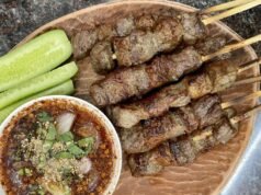 6 paradas para comida de rua em meio a uma tempestade e bares por toda Bangkok