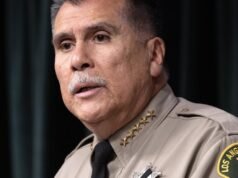 O 911 caiu em toda a área do Departamento do Xerife do Condado de Los Angeles durante a noite