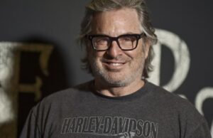 Robert Carradine, ator de ‘A Vingança dos Nerds’ e ‘Lizzie McGuire’, morre aos 71 anos