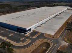 As compras de centros de detenção infames pelo ICE são marcadas pelo sigilo