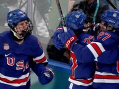 Olimpíadas: hóquei feminino dos EUA vence a Suécia e ganha medalha de ouro