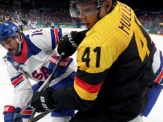 O hóquei americano derrotou a Alemanha nas Olimpíadas, permanecendo perfeito na fase de grupos