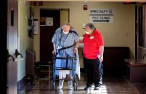 O único hospital municipal da Califórnia elimina bloqueios federais, mas ainda precisa de milhões para reabrir