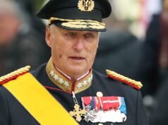 O rei norueguês ficará alguns dias em um hospital espanhol, segundo médicos