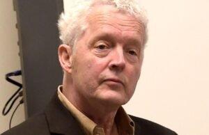 Pete Finney morre: guitarrista do Steel e estrela de Nashville completa 70 anos