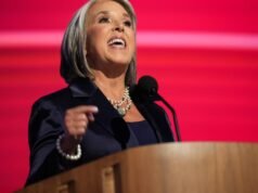 Participantes: Os americanos estão se tornando mais conscientes da segurança de crianças e pais que abusam de drogas