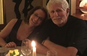 Seu marido morreu logo depois que um incêndio destruiu sua casa em Pacific Palisades. Depois vieram os golpistas