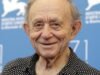 O lendário jornalista investigativo Frederick Wiseman morreu aos 96 anos