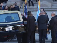 Um serviço memorial para Jesse Jackson começa na sede da organização de direitos civis em Chicago