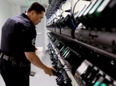 LAPD emprestará câmeras aos funcionários da imigração, conforme orientação do prefeito