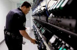 LAPD emprestará câmeras aos funcionários da imigração, conforme orientação do prefeito