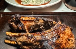 A melhor churrascaria de Los Angeles é uma imitação argentina de gerência familiar da década de 1990?