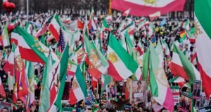 Príncipe herdeiro exilado do Irã diz que a sobrevivência do governo “envia um sinal claro a todos os agressores”