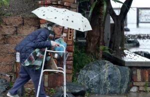 Esperava-se que uma série de tempestades mortais na Califórnia trouxesse chuva, neve e desastres