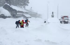 À medida que a busca pelos esquiadores de Tahoe continua, alguns se perguntam por que eles estavam no campo durante a tempestade
