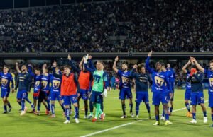Efraín Juárez evita conflito com o árbitro após derrotar o América: “Nunca falo do árbitro”