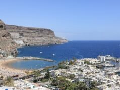 Encontraram o corpo de uma jovem norueguesa de 15 anos num porto de Mogán (Gran Canaria).