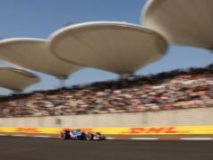 Franco Colapinto fica em 16º lugar na corrida Sprint do Grande Prêmio da China de Fórmula 1