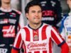 Isso muda de cor? Prenderam Checo Pérez em Guadalajara durante a vitória do Chivas sobre o León