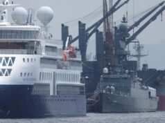 EUA confirmam naufrágio do navio de guerra iraniano Iris Dena no Oceano Índico: “Pensei que não havia vida em águas internacionais”