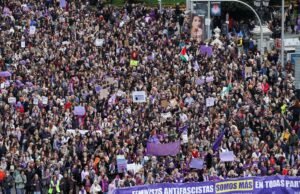 O enorme e diversificado 8M tornou-se um grito de guerra contra a guerra e o fascismo: “Não podemos recuar”
