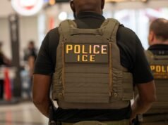 Até agora, treze mexicanos morreram sob custódia do ICE: seis por complicações médicas e quatro por suicídio.