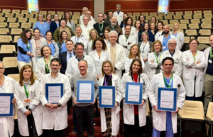 Andaluzia premeia os “melhores” do serviço de Radiologia do Hospital Virgen del Rocío, responsável pela maior parte das falhas no rastreio da mama