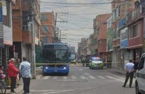 A explosão perto do aeroporto El Dorado mobilizou o trabalho da polícia de Bogotá: sabe-se