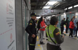 Este é o dia mais perigoso para viajar no Transmilenio: há um assalto a cada 26 minutos