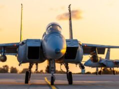 AO VIVO | Os militares israelenses atacaram o complexo de aeronaves F-14 ao sul de Teerã