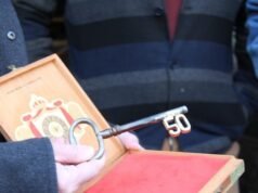 Uma oficina de 11 pés quadrados coberta com 10.000 chaves personalizadas dá vida às fechaduras artesanais de Manhattan.