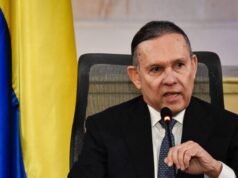 “É prejudicial sem provas”: Efraín Cepeda responde ao ministro Antonio Sanguino por espalhar supostos boatos